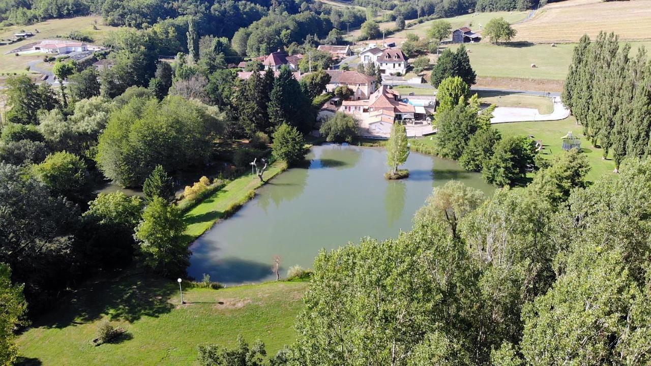 Le Domaine De L'Etang De Sandanet Issac Buitenkant foto